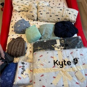 Kyte BABY Kids Bedding Set with Blue and White Accents